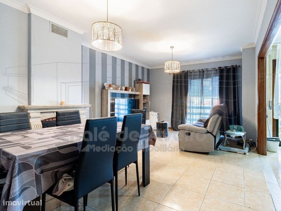 Apartamento T3 com garagem (Grijó) VNG