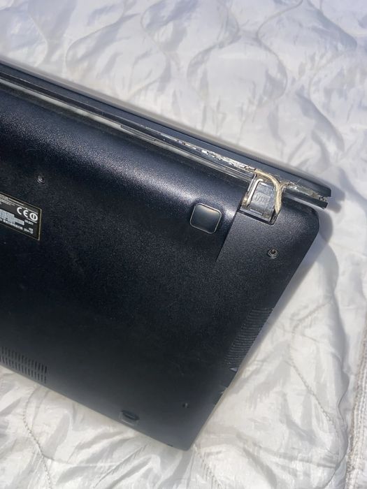 Ноутбук ASUS X551M • 15.6” • працює, недорого