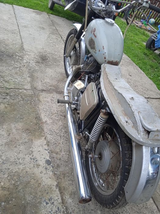 Продам мотоцикл іж Планета 3