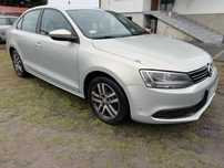 Volkswagen Jetta 2011 Volkswagen Jetta 1.6 TDI comfortline, kolor srebrny.