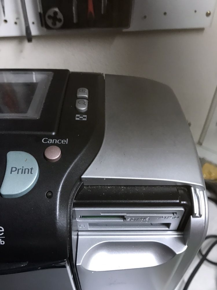 Mini impressora epson em bom estado.