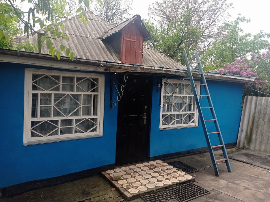 Продається будинок м.Гайворон. Терміново.