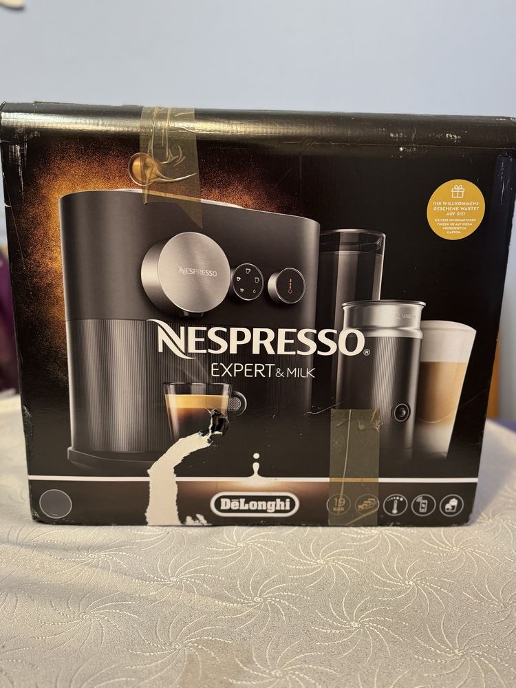 Nespresso Expret&milk delonghi  капсульна кофемашинка
