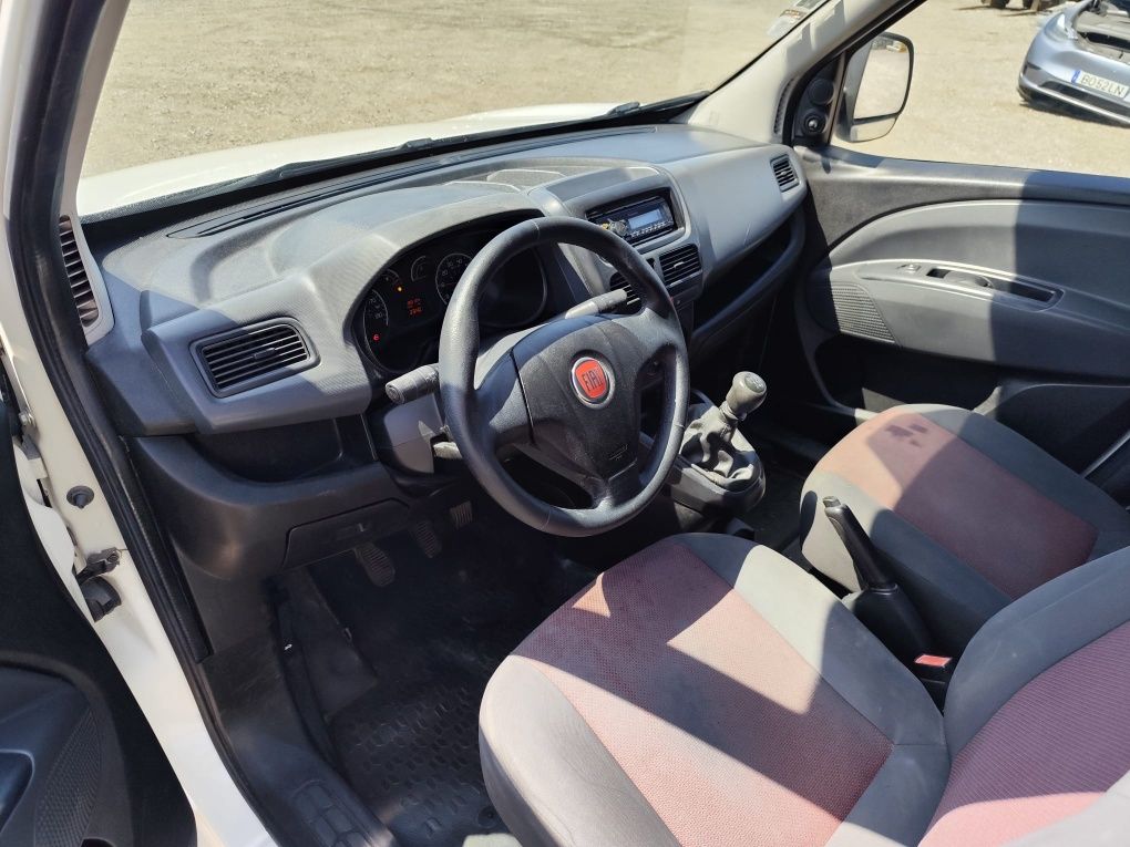 Fiat Doblo 1.6 gasóleo com caixa Fibrada de 2014
