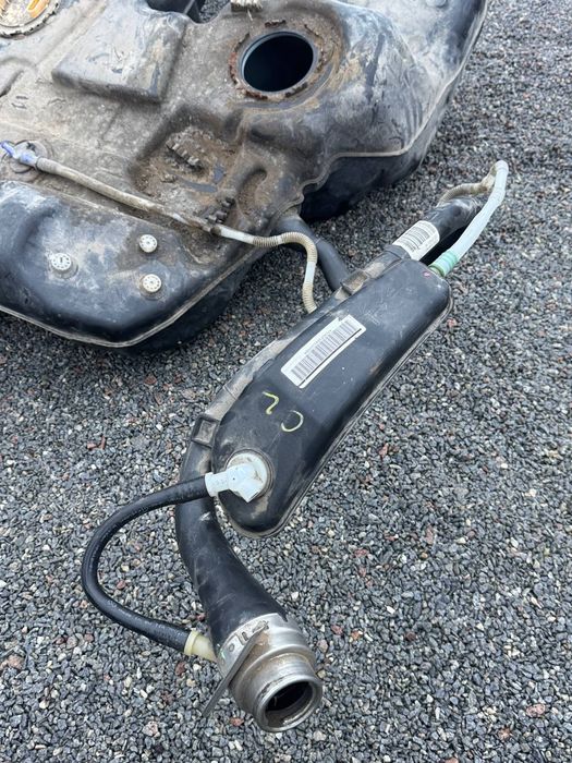 VW Touareg Бак 100 л. Дизель VAG оригінал б/у