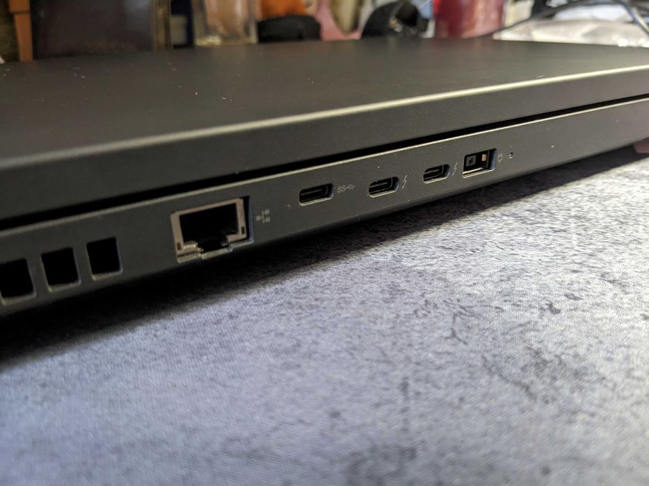 Lenovo Thinkpad P15 gen 1| Xeon 10885-M | Quadro RTX 5000 | 4K