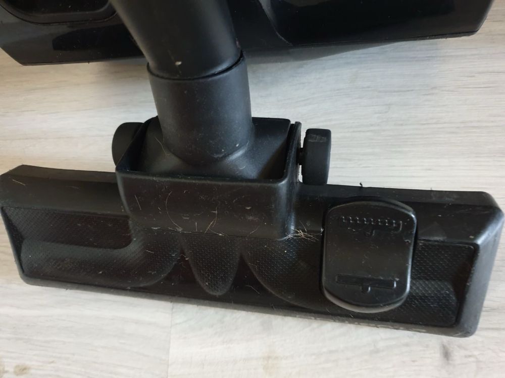 Полесос Rowenta R03759 пилосос порохотяг робочий