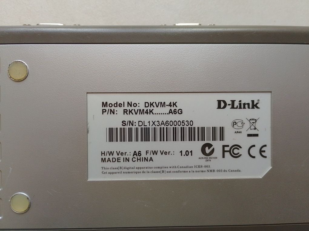 KVM перемикач D-Link DKVM-4K