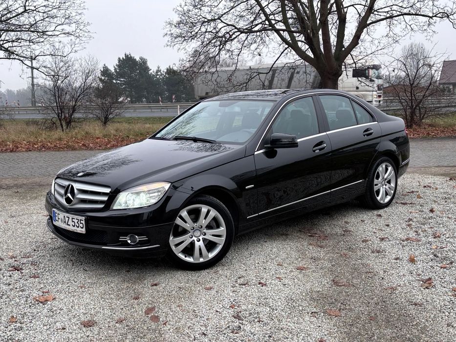Mercedes-Benz Klasa C 180 Kompressor Avantgarde Duża Navi Comand Led Skóry Serwis Bezwypadko