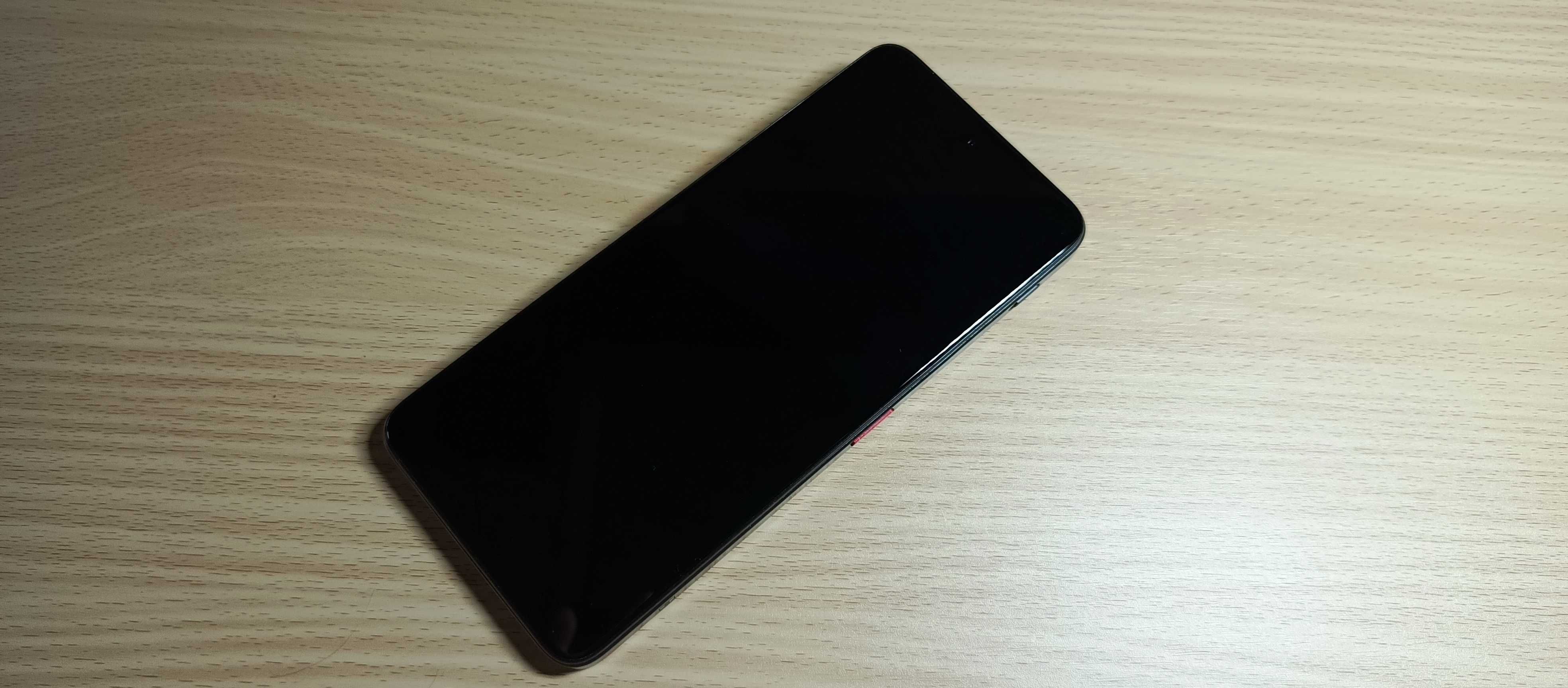 Nubia Focus Pro 5G