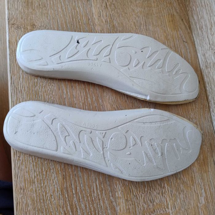 męskie sneakersy Christian Louboutin z ćwiekami, r.42