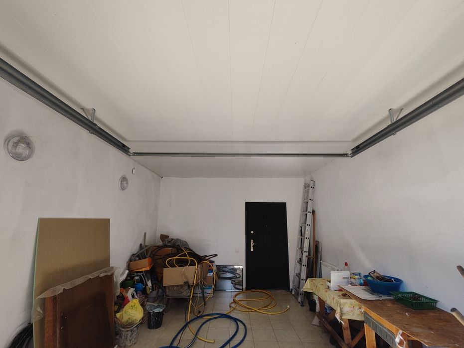 Новый дом рядом с каналом. Торг уместен