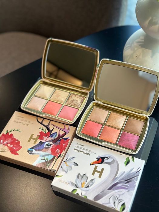 Лімітована палетка HOURGLASS Ambient Lighting Unlocked Deer/Swan