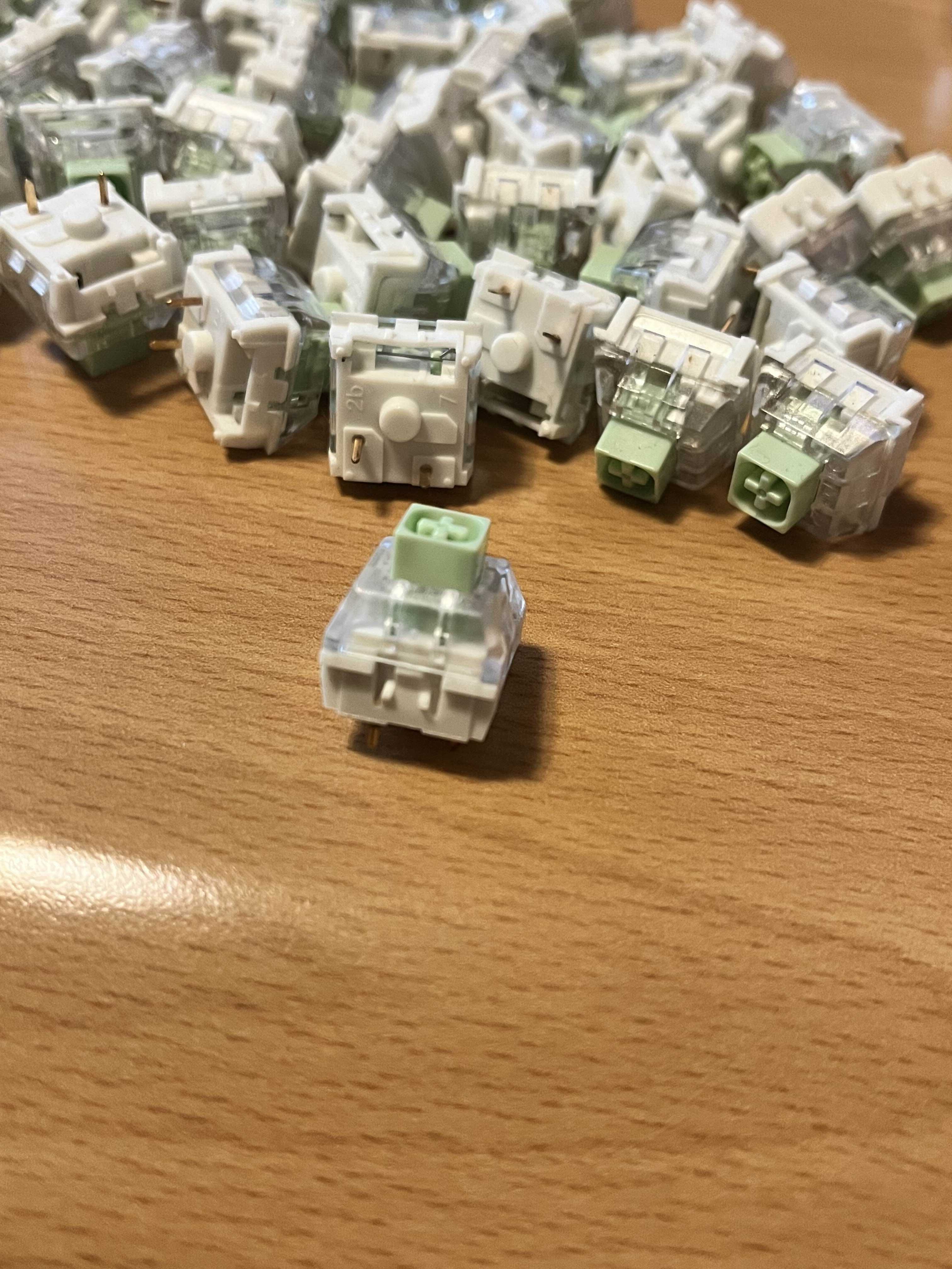 Kailh Box Jade Switches (clicky)