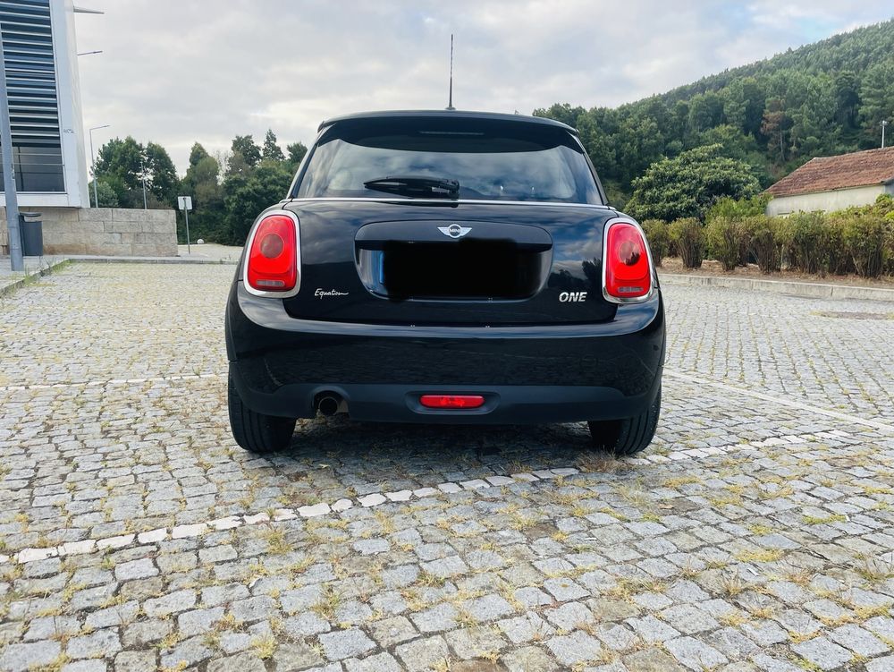 Mini Cooper 98000KMS 2017