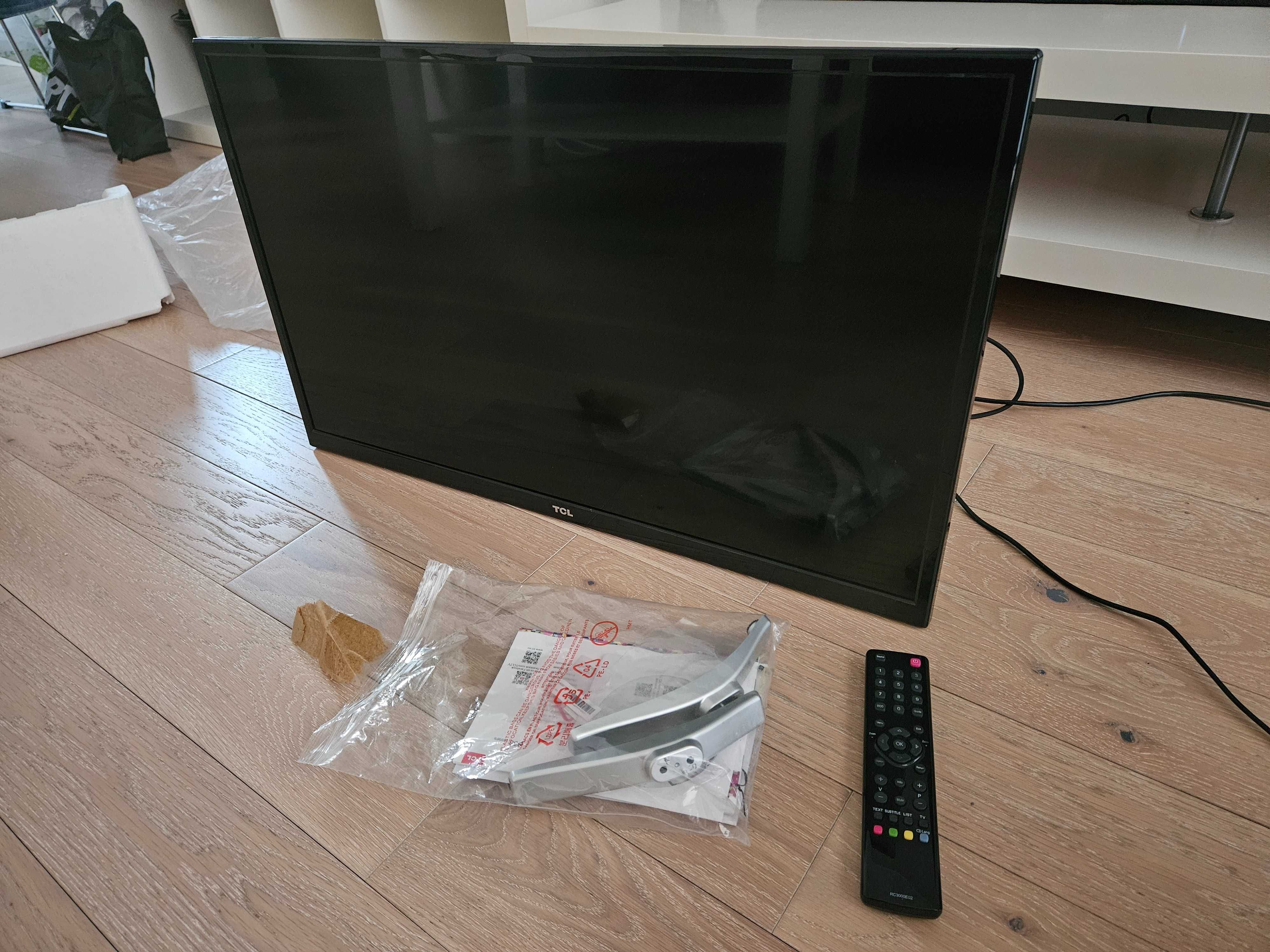 Telewizor 32" TCL H32B3803