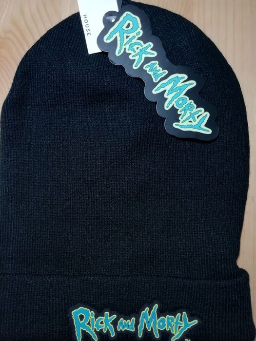 Шапка Rick and Morty