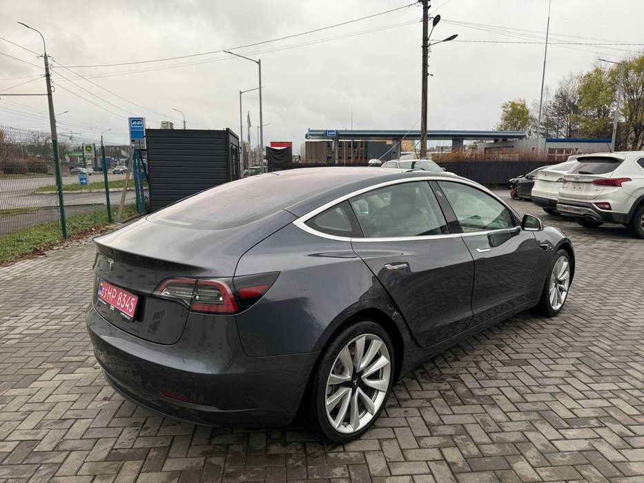 Tesla Model 3 MR RWD, 2018