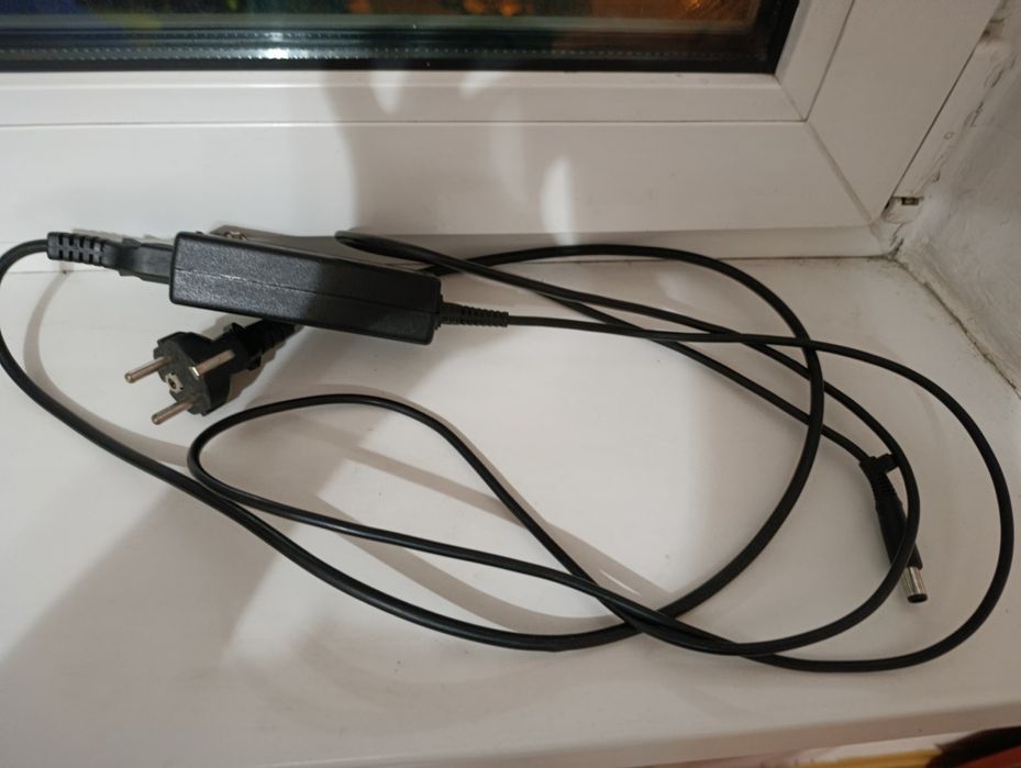 Продам ноутбук рабочий