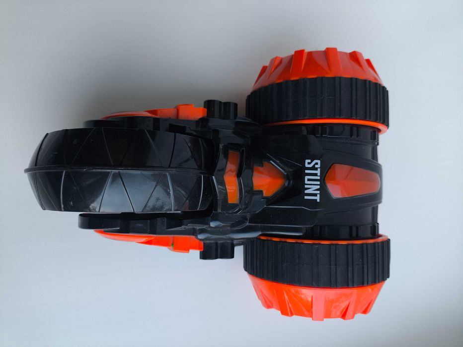 Радіокерована машина