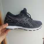 Женские кроссовки (24.5 см) для бега asics gel-nimbus 22