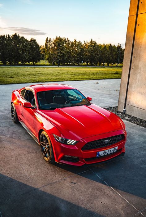 Ford Mustang FORD MUSTANG 3.7 2016 rok od osoby prywatnej ZAMIANA