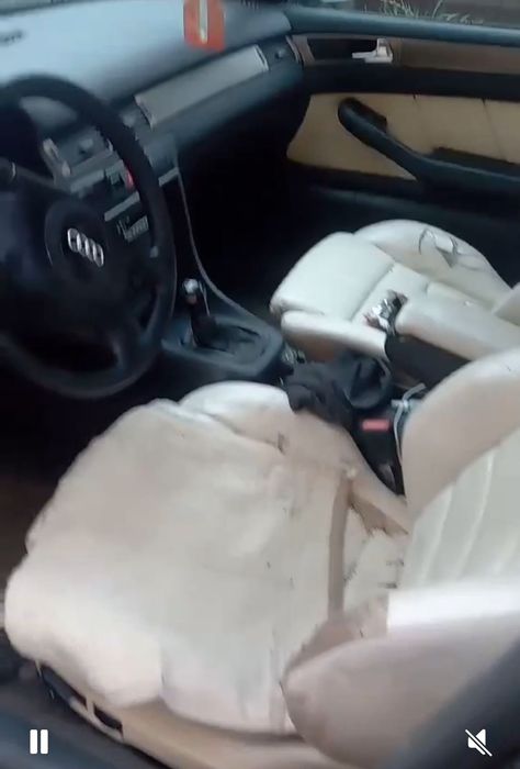 Автомобіль Audi A6