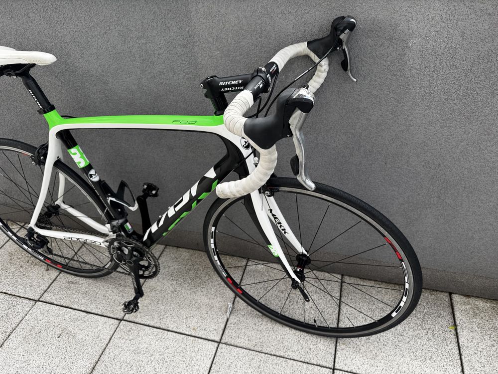 Rower szosowy carbon Mekk p20 Poggio