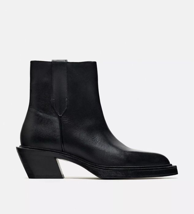 Шкіряні черевики Zara