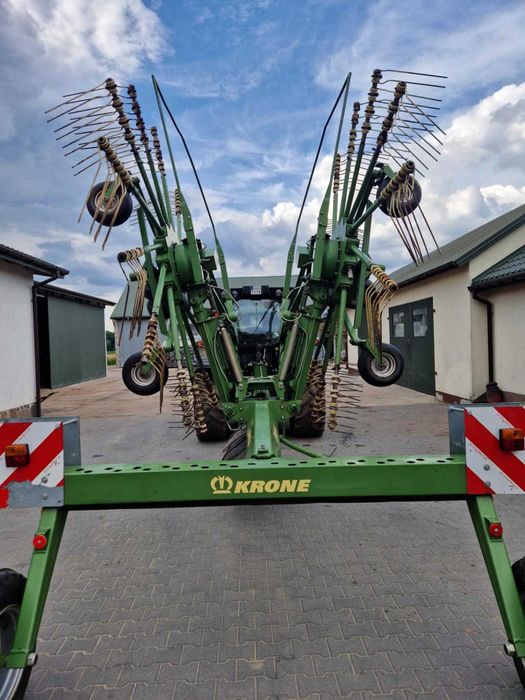 Zgrabiarka dwukaruzelowa krone KS 6.81-7.61 DUO, swadro nie pottinger