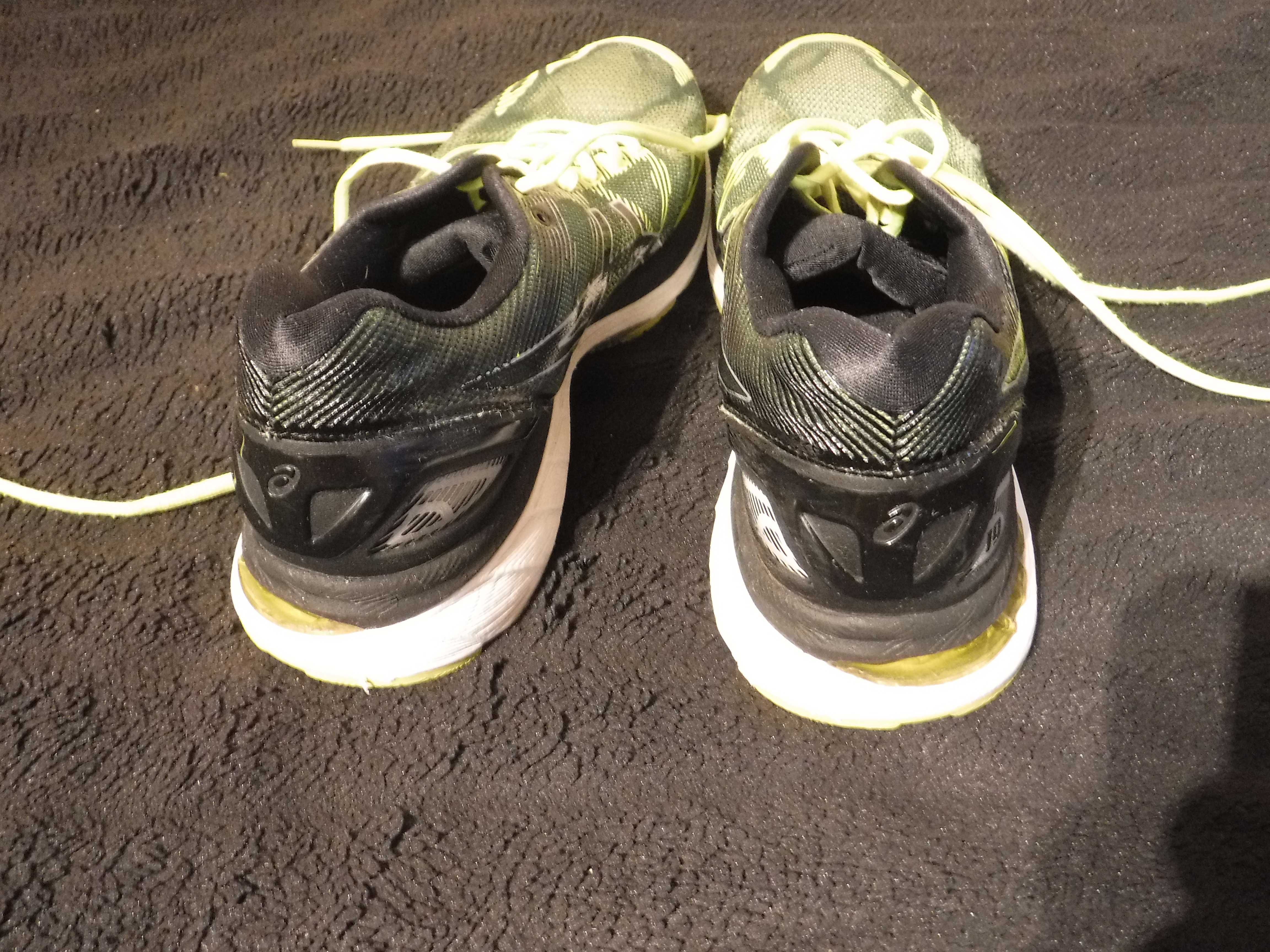 Buty  do biegania Asics GEL-NIMBUS 19