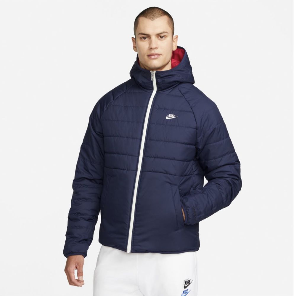 Куртка Nike оригінал розмір S