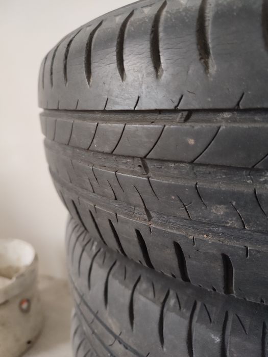 Dwie opony letnie 15' 185/65