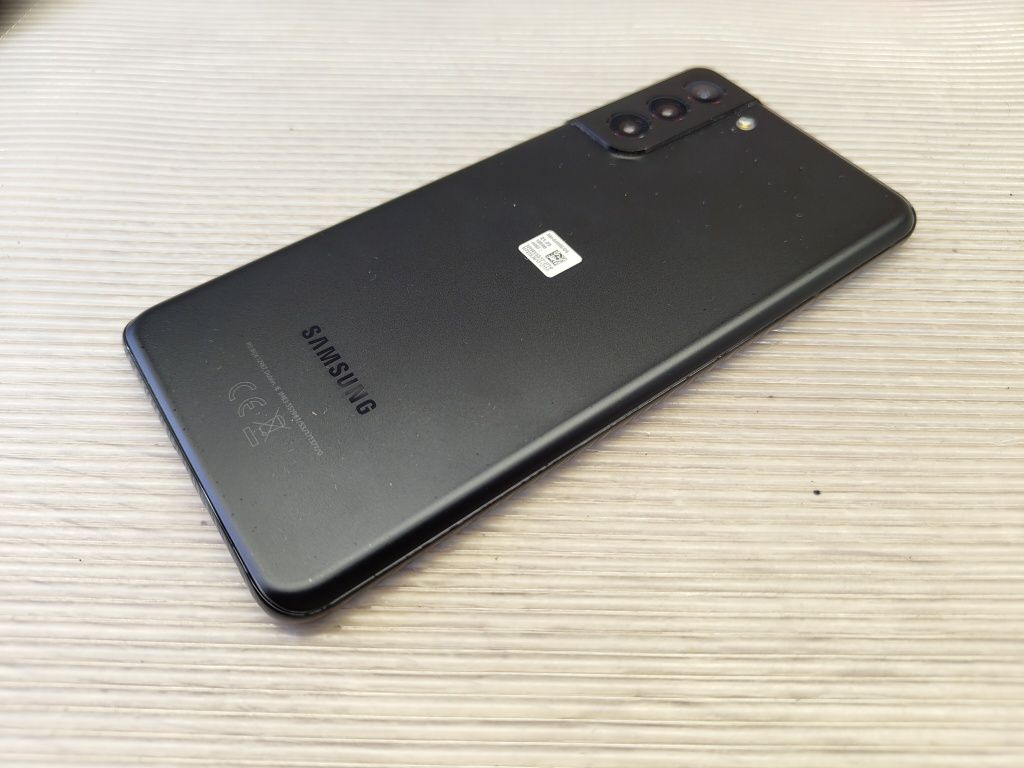 Smartfon Samsung S21+ plus 5G 8GB/128GB  dual sim bardzo ładny