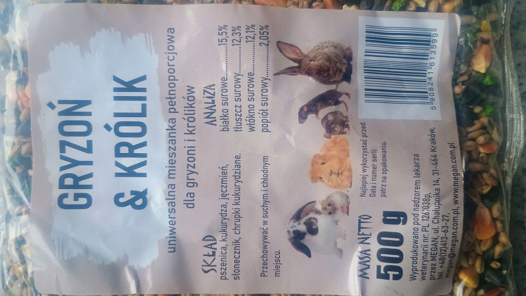 Karma dla królika i gryzoni