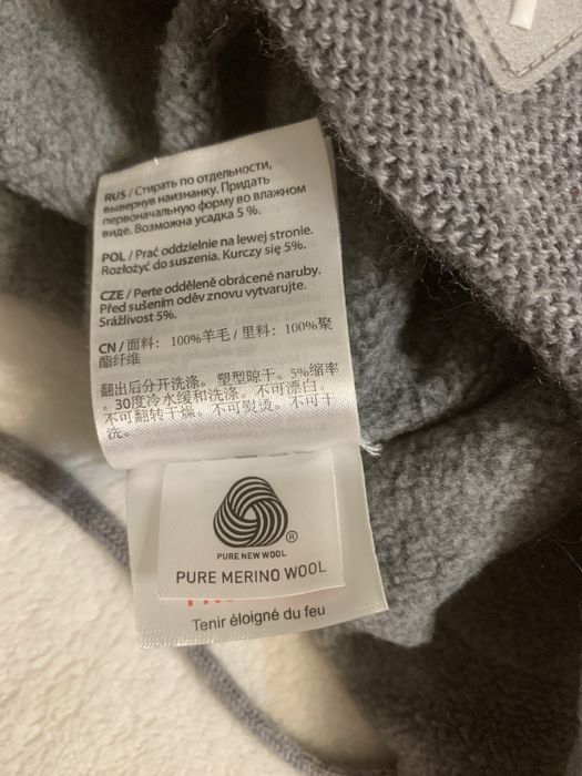 Зимова та осіння шапка Reima 50 р.