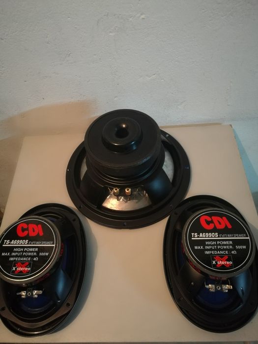 12" Subwoofer + 2 Colunas 5 vias 400 Watts