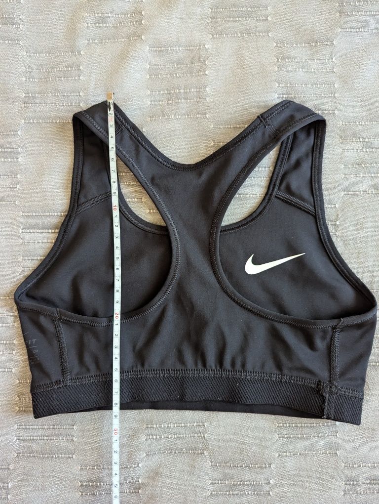 Компрессионный топ женский Nike Dri-FIT Swoosh black/white. S
