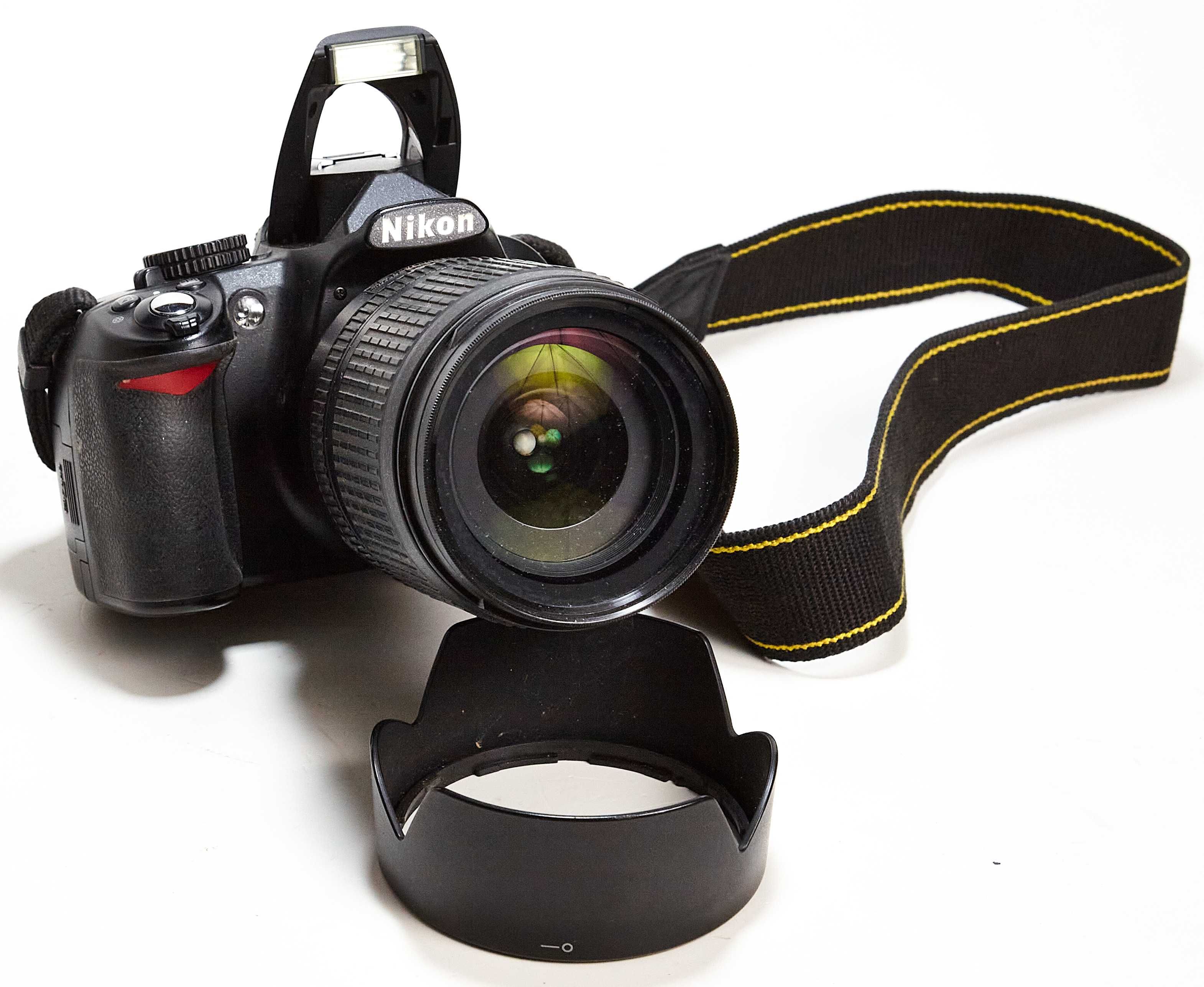 Фотоапарат Nikon3100+2 обьективи+спалах+сумка+карта СD16gb