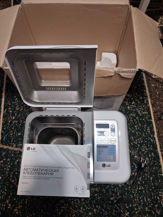 Продам мини хлебопечку LG