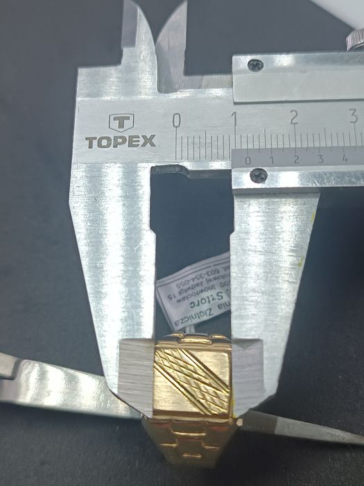 Sygnet złoty nacinany