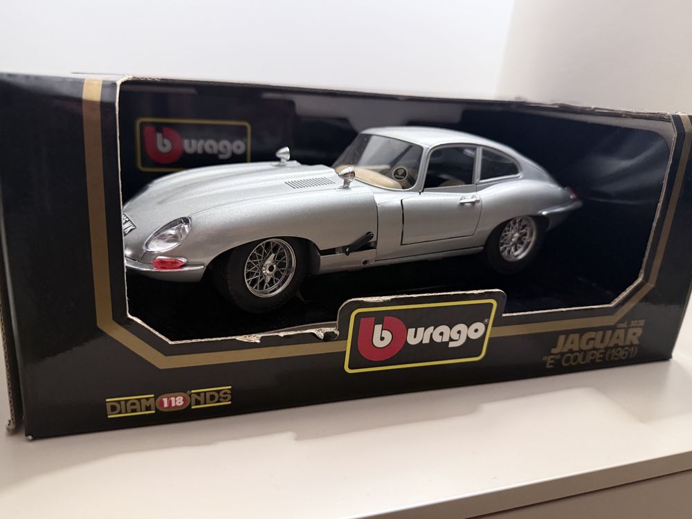 Jaguar “E” coupe 1/18