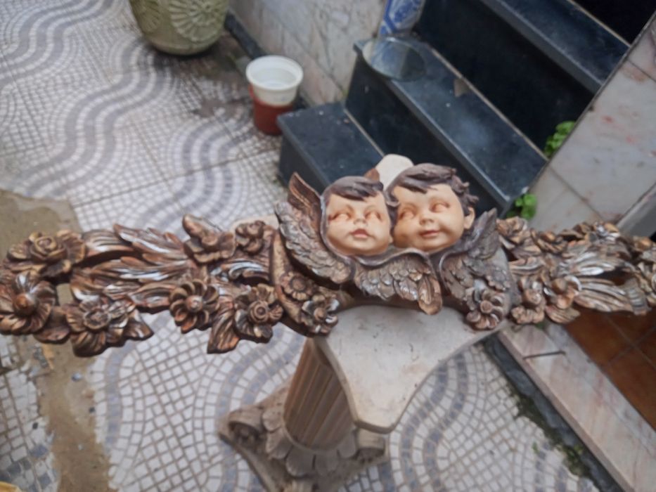 Espetacular figura em marfinite
O preço é por peça
Negociável