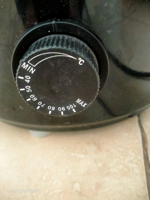 Електричний чайник.