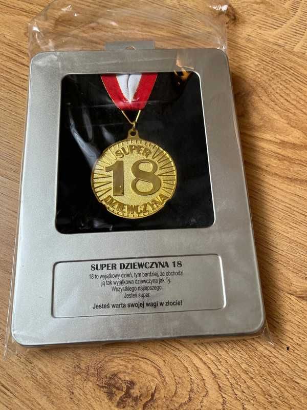 Nowy medal na 18 urodziny