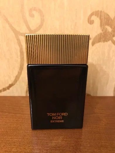 TOM FORD NOIR EXTREME оригинал раритетный первый выпуск стойкий, шлейф