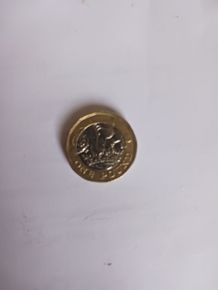 Moedas de 2€e de 1pound