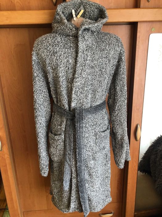 Дуже теплий халат, як шуба, м'ягесенький, р. S-M. Primark.в ідеалі