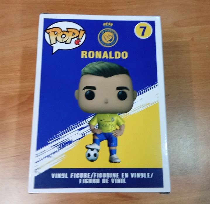 Ronaldo 7 CR7 Al nasrr figura nova em caixa.