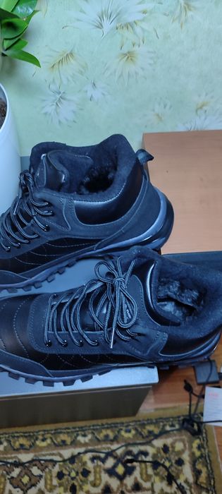 Ботинки мужские зимние 45р. Новые